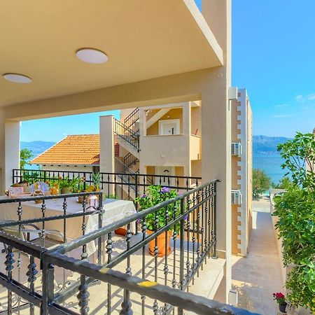 Villa" Arijana 2" Слатине Екстериор снимка