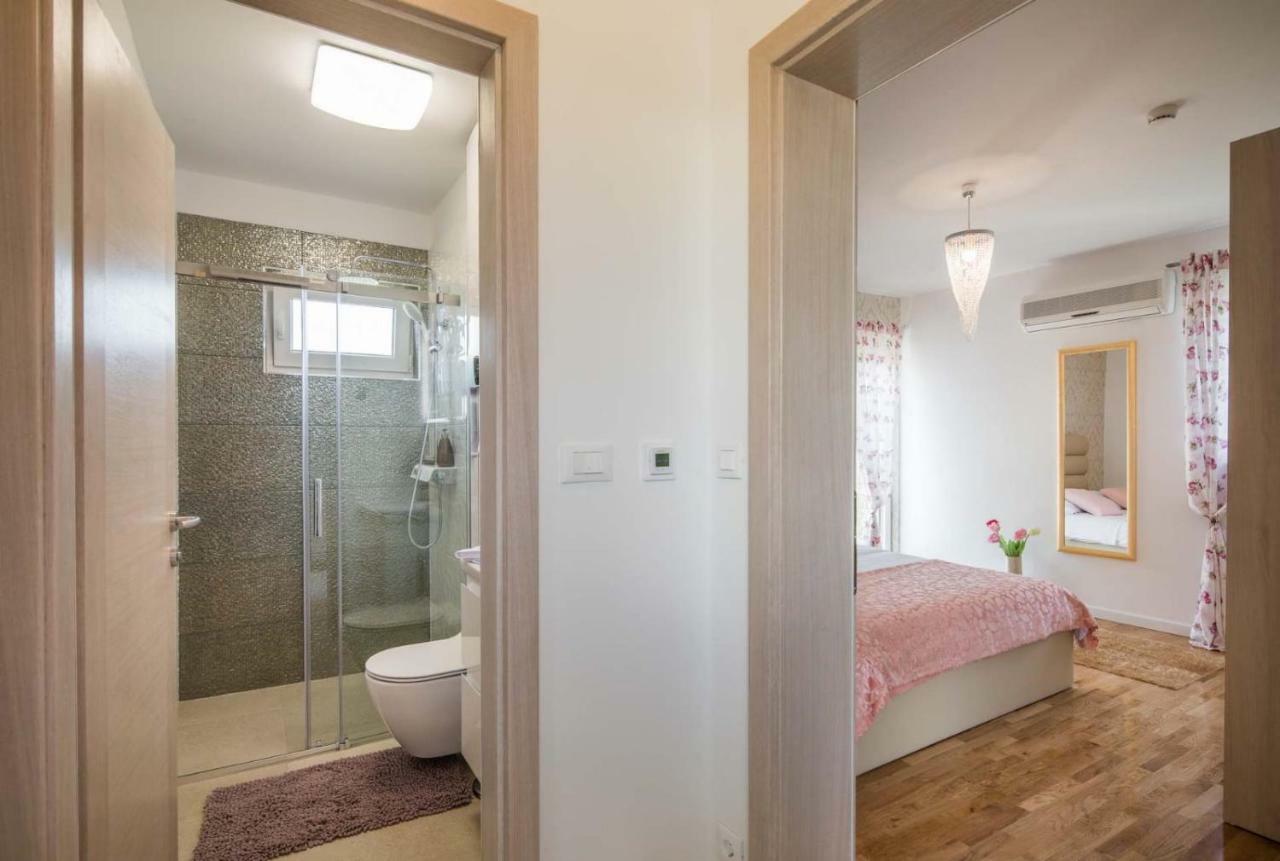 Villa" Arijana 2" Слатине Екстериор снимка