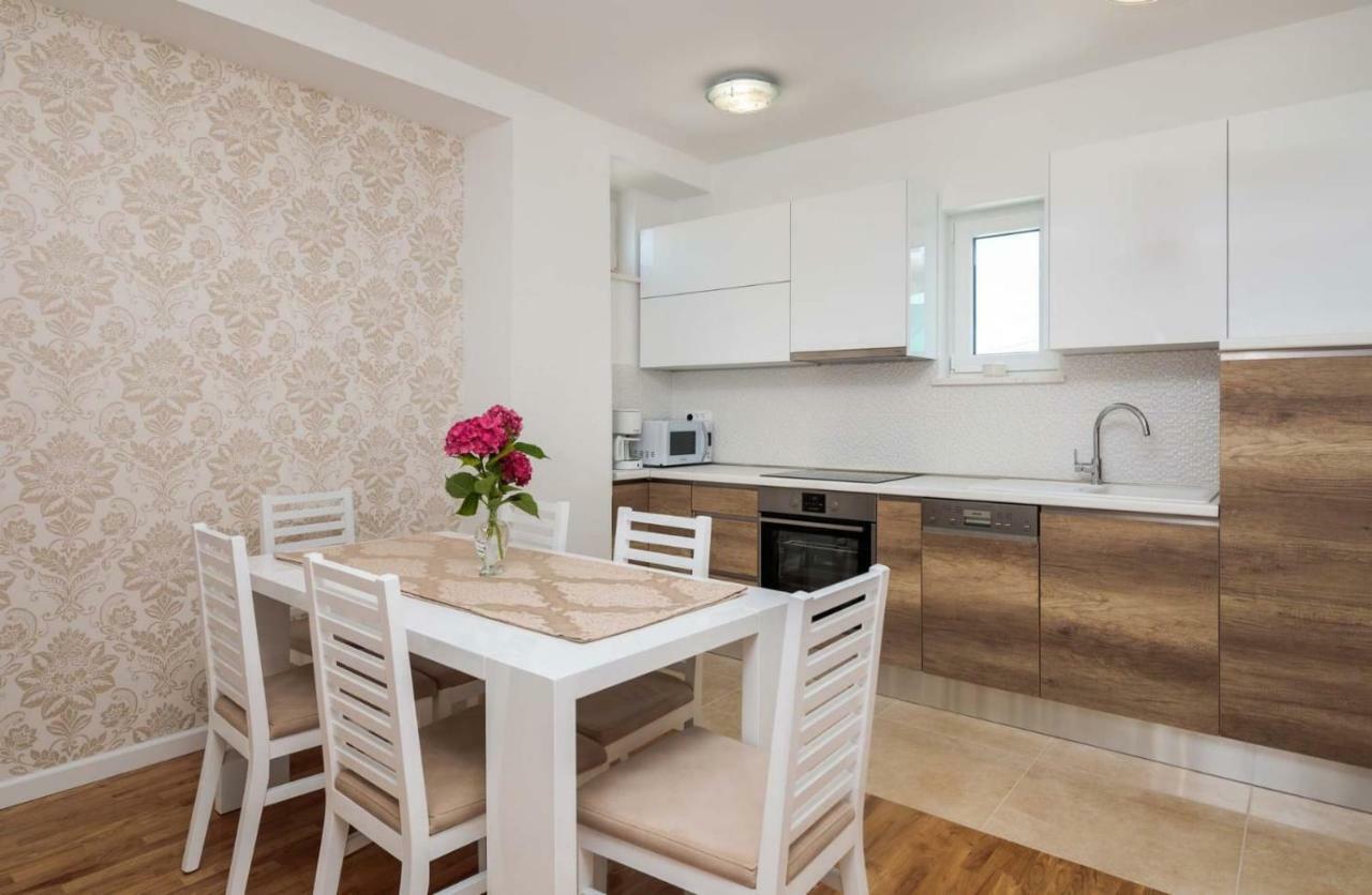 Villa" Arijana 2" Слатине Екстериор снимка
